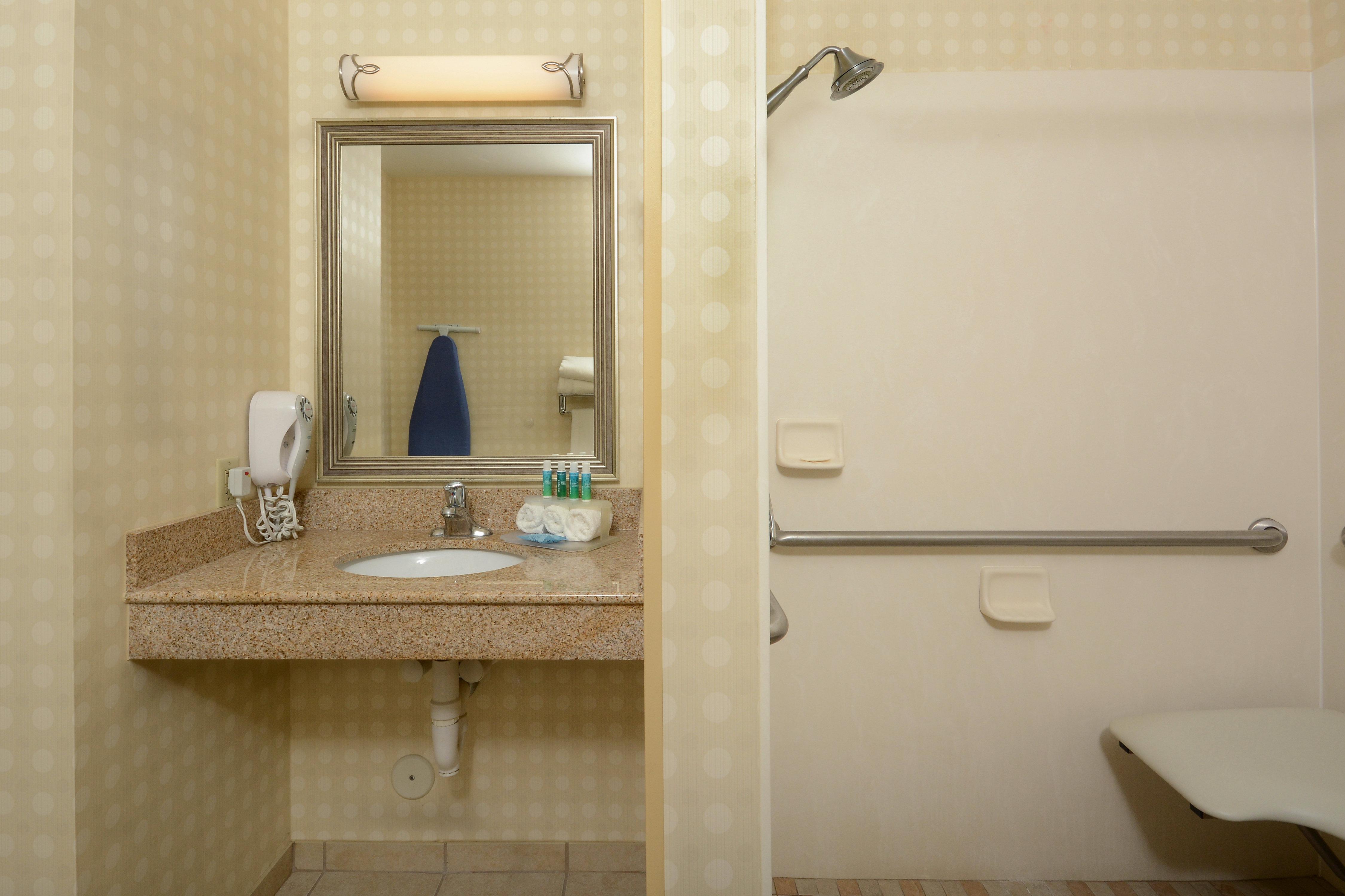 Holiday Inn Express Richmond I-64 Short Pump Area By Ihg Innsbrook Kültér fotó
